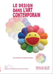 La couverture est illustrée par une photographie d'un Coussin-soleil de Murakami. Il s'agit d'une peluche multicolore en forme de fleur qui a un visage souriant en son centre