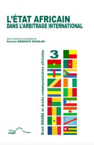 Couverture complétée par les drapeaux des différents pays membres de l'OHADA