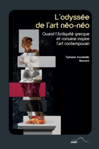 Couverture avec une statue composée de plusieurs statues d'époques différentes